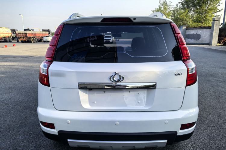 Used Geely Auto GX7 2015 Classic Edition 1.8L Manual Elite Model China V Standard Exterior 4