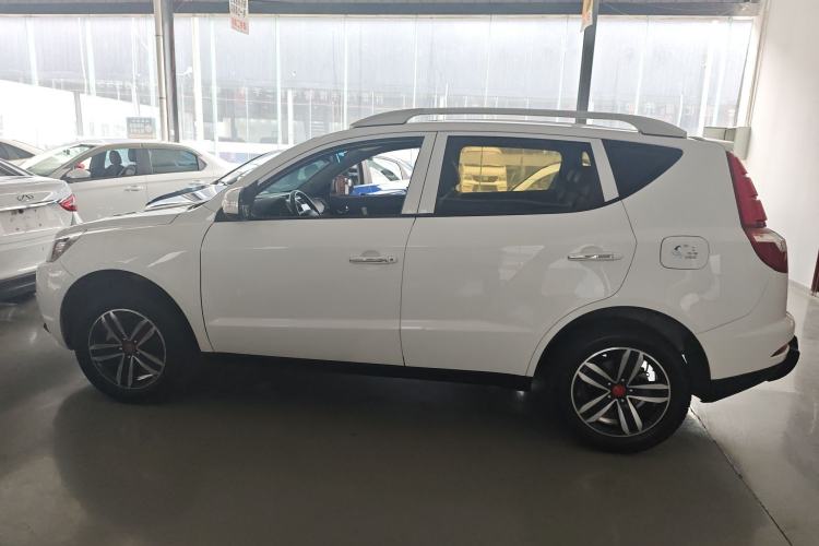Used Geely Auto GX7 2015 Classic Edition 1.8L Manual Elite Model China V Standard Exterior 5