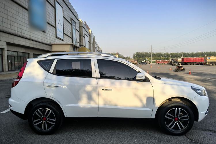 Used Geely Auto GX7 2015 Classic Edition 1.8L Manual Elite Model China V Standard Exterior 6