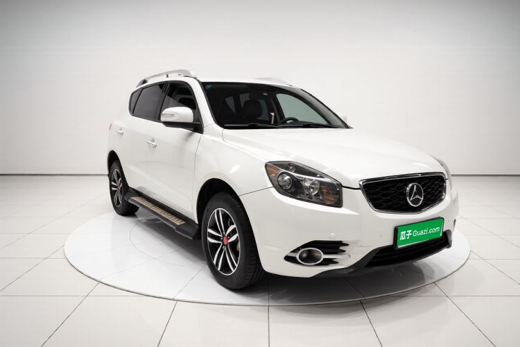 Used Geely Auto GX7 2015 Classic Edition 1.8L Manual Elite Model China V Standard Front Right 45 Deg