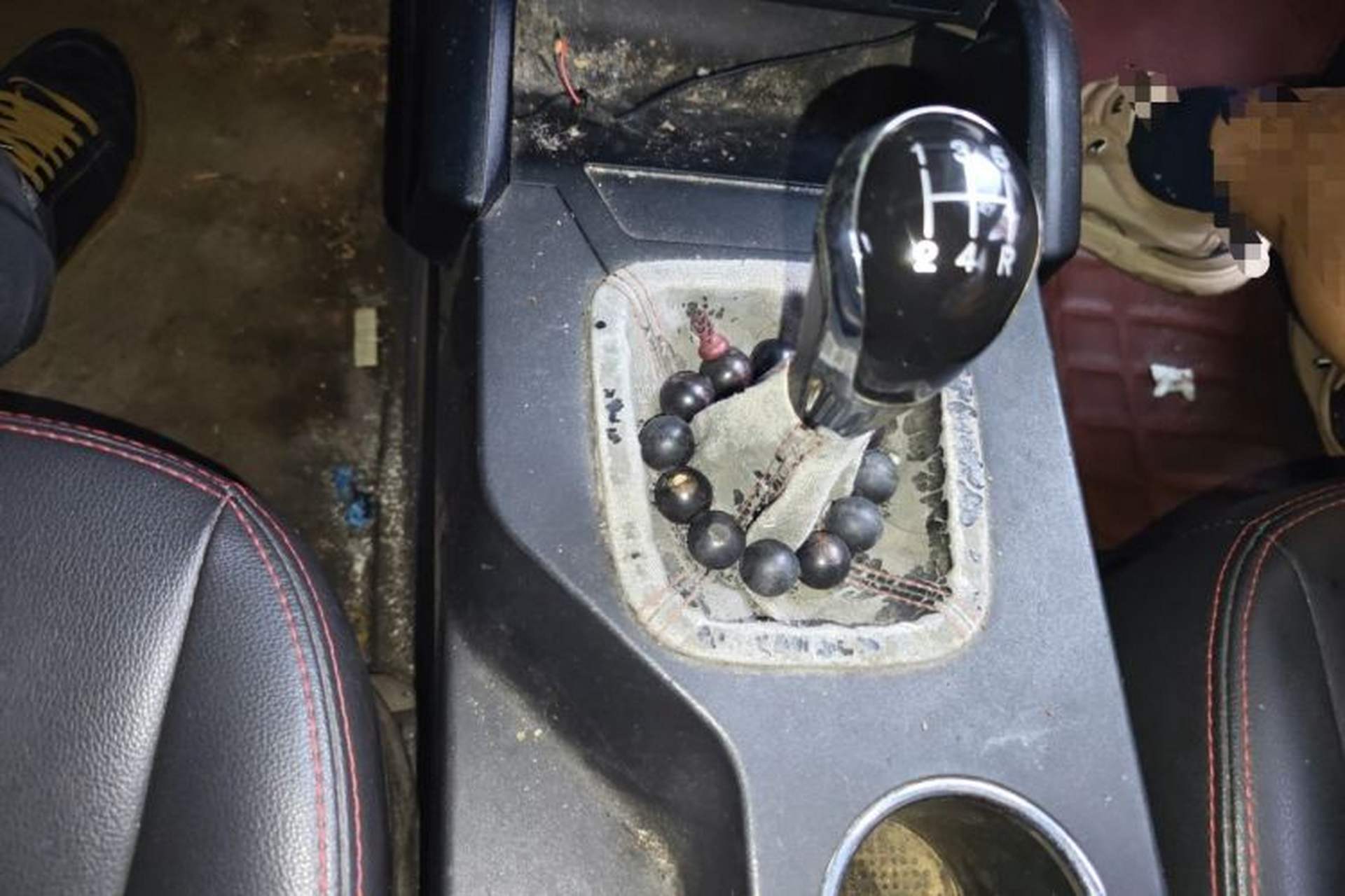 Used Geely Auto GX7 2015 Classic Edition 1.8L Manual Elite Model China IV Gear Lever