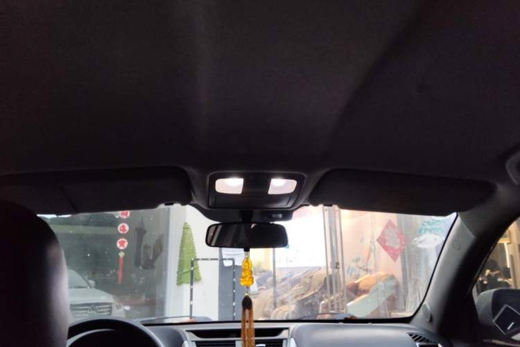Used Geely Auto GX7 2015 Classic Edition 1.8L Manual - Exclusive for Online Retailers - China V Standard Headliner