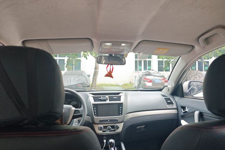 Used Geely Auto GX7 2015 Classic Edition 1.8L Manual Urban Model China IV Headliner
