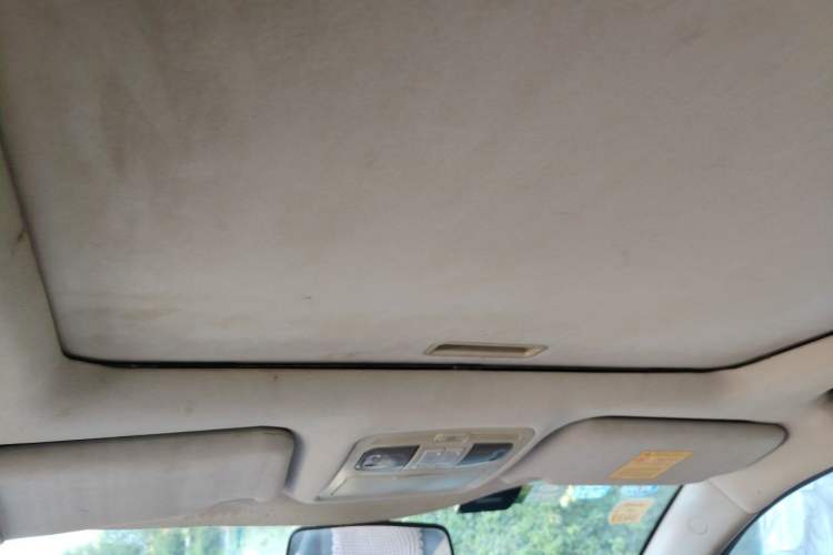 Used Geely Auto GX7 2015 Classic Edition 1.8L Manual Elite Model China IV Headliner
