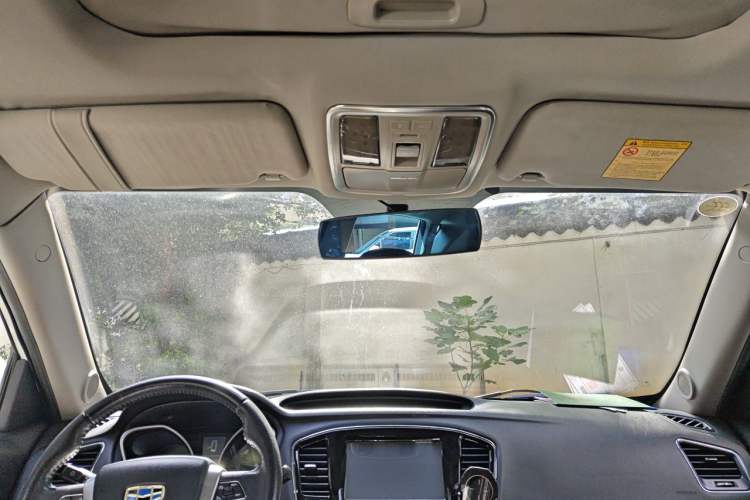 Used Geely Auto GX7 2015 Sports Edition 2.0L Automatic Luxury Upgrade Version China V Standard Headliner