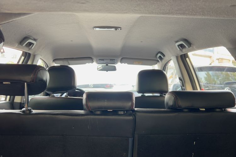 Used Geely Auto GX7 2015 Classic Edition 1.8L Manual Urban Model China V Standard Headliner