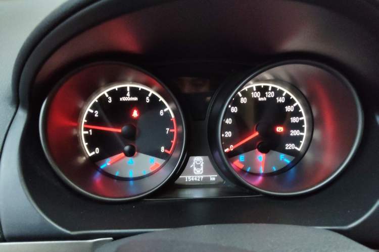 Used Geely Auto GX7 2015 Classic Edition 1.8L Manual - Exclusive for Online Retailers - China V Standard Instrument Cluster