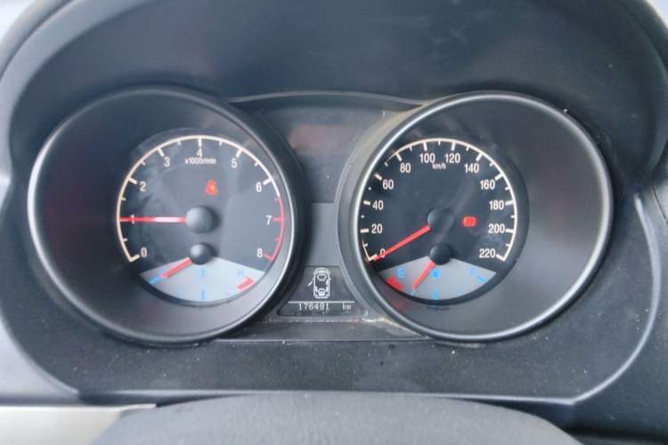 Used Geely Auto GX7 2015 Classic Edition 1.8L Manual Urban Model China IV Instrument Cluster