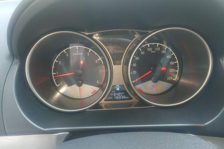Used Geely Auto GX7 2015 Classic Edition 1.8L Manual Elite Model China V Standard Instrument Cluster