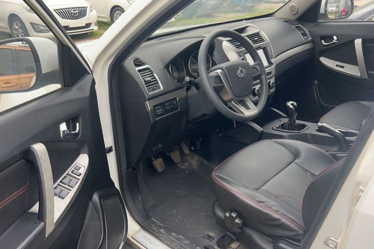 Used Geely Auto GX7 2015 Classic Edition 1.8L Manual Urban Model China IV Interior 2