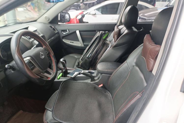 Used Geely Auto GX7 2015 Sports Edition 2.0L Manual Elite Model Left Front Seat