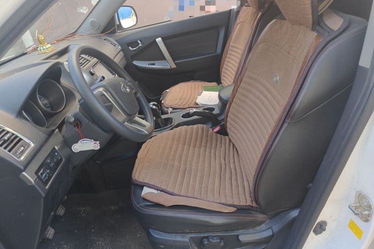 Used Geely Auto GX7 2015 Classic Edition 1.8L Manual Urban Model China IV Left Front Seat