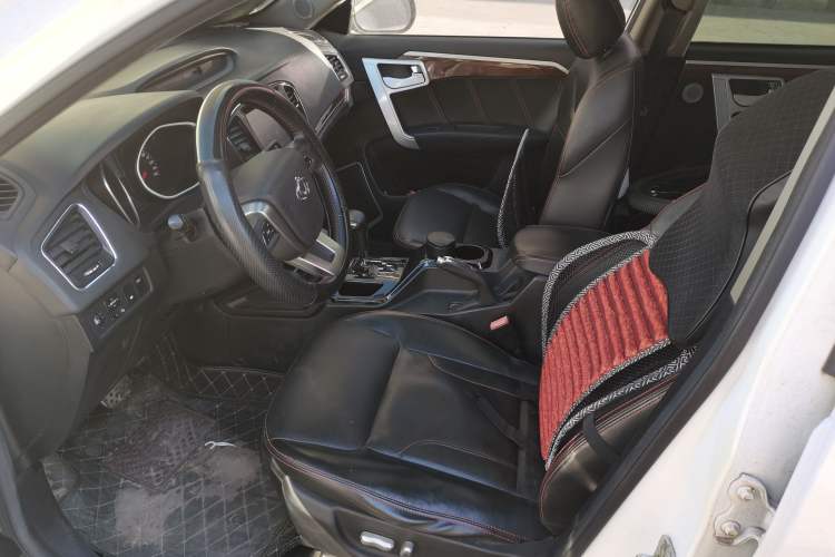 Used Geely Auto GX7 2015 Sports Edition 2.0L Automatic Prestige Model Left Front Seat