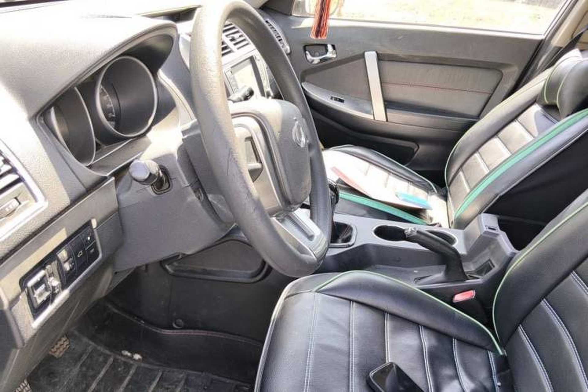 Used Geely Auto GX7 2015 Classic Edition 1.8L Manual Elite Model China IV Left Front Seat