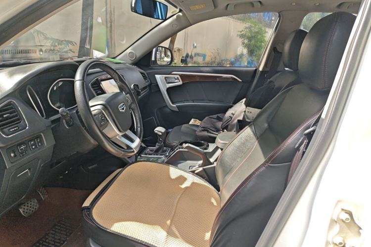 Used Geely Auto GX7 2015 Sports Edition 2.0L Automatic Luxury Upgrade Version China V Standard Left Front Seat