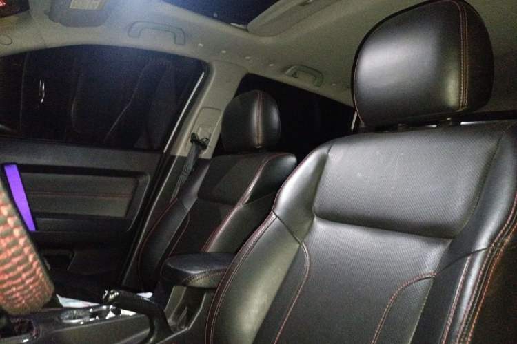 Used Geely Auto GX7 2015 Classic Edition 1.8L Manual Elite Model China V Standard Left Front Seat