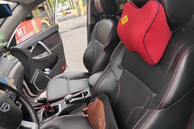 Used Geely Auto GX7 2015 Classic Edition 1.8L Manual Elite Model China V Standard Left Front Seat