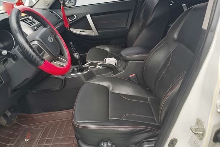 Used Geely Auto GX7 2015 Classic Edition 1.8L Manual Elite Model China V Standard Left Front Seat