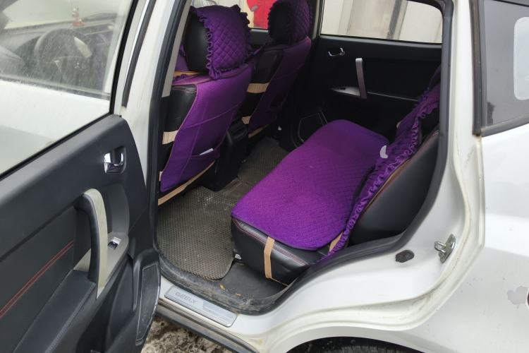 Used Geely Auto GX7 2015 Classic Edition 1.8L Manual Elite Model China IV Left Rear Seat
