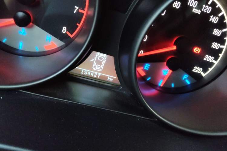 Used Geely Auto GX7 2015 Classic Edition 1.8L Manual - Exclusive for Online Retailers - China V Standard Odometer Close Up
