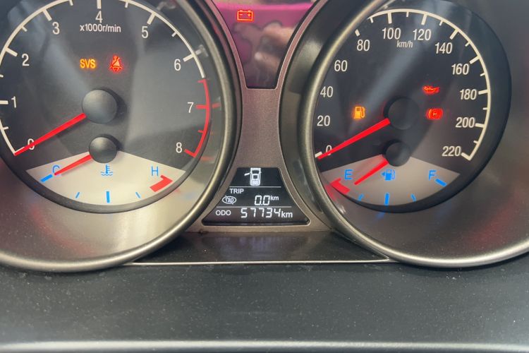Used Geely Auto GX7 2015 Classic Edition 1.8L Manual Urban Model China V Standard Odometer Close Up