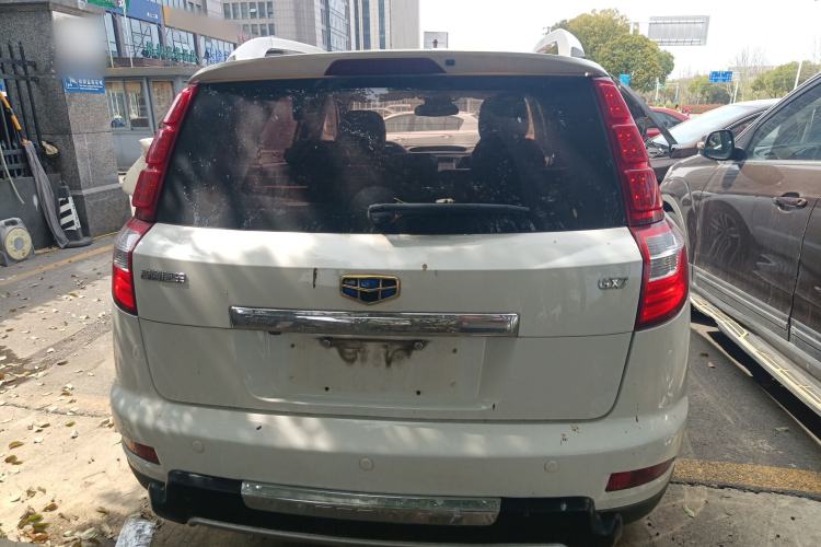 Used Geely Auto GX7 2015 Sports Edition 2.0L Automatic Luxury Upgrade Version China V Standard Rear