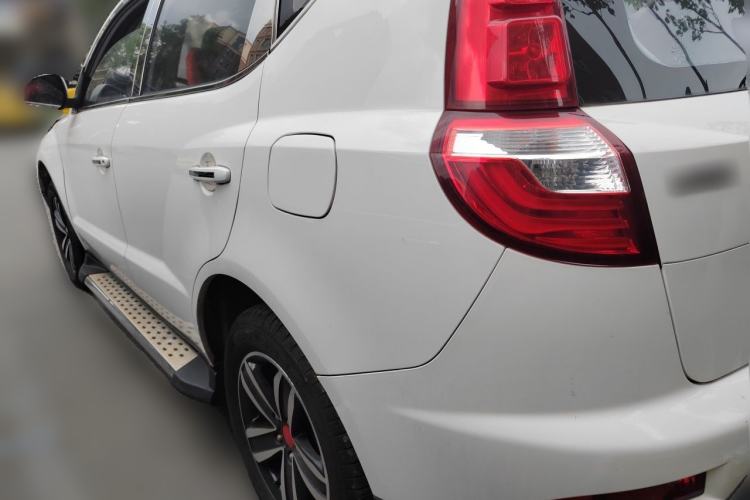 Used Geely Auto GX7 2015 Classic Edition 1.8L Manual Elite Model China V Standard Rear Left 45 Deg
