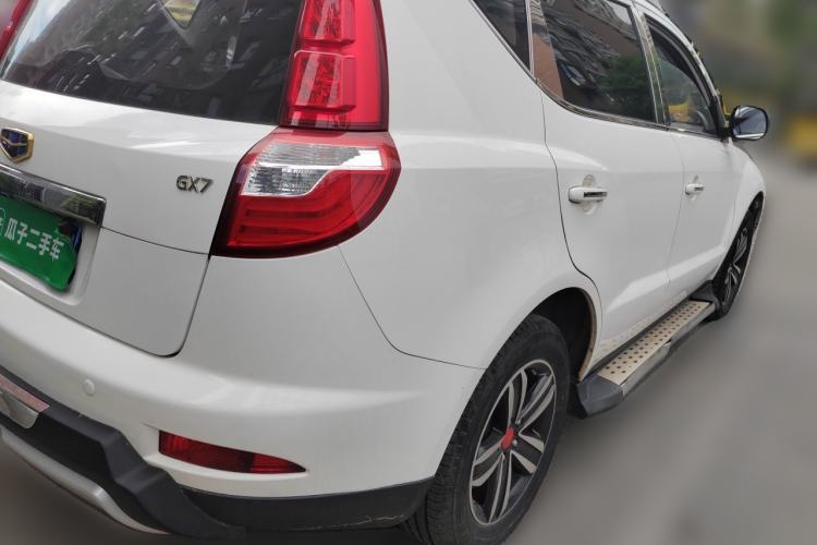 Used Geely Auto GX7 2015 Classic Edition 1.8L Manual Elite Model China V Standard Rear Right 45 Deg