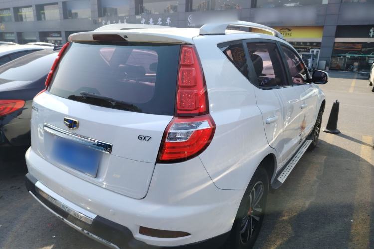 Used Geely Auto GX7 2015 Sports Edition 2.0L Automatic Luxury Upgrade Version China V Standard Rear Right 45 Deg