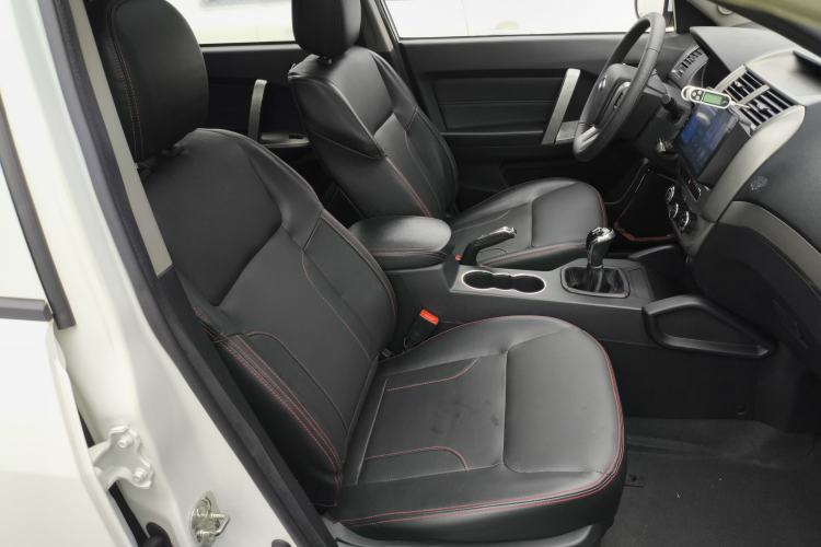 Used Geely Auto GX7 2015 Classic Edition 1.8L Manual Elite Model China IV Right Front Seat