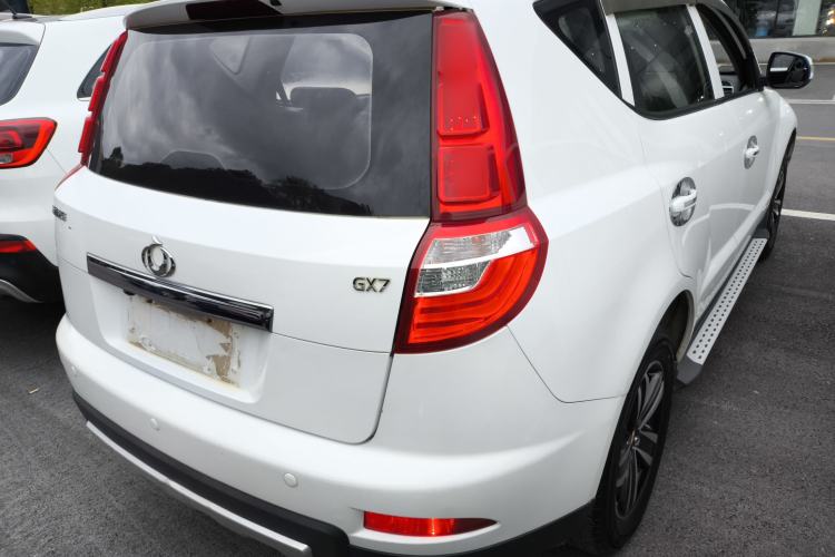 Used Geely Auto GX7 2015 Classic Edition 1.8L Manual Elite Model China IV Right Rear Taillight