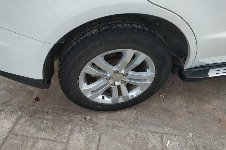 Used Geely Auto GX7 2015 Classic Edition 1.8L Manual Urban Model China IV Right Rear Wheel Hub