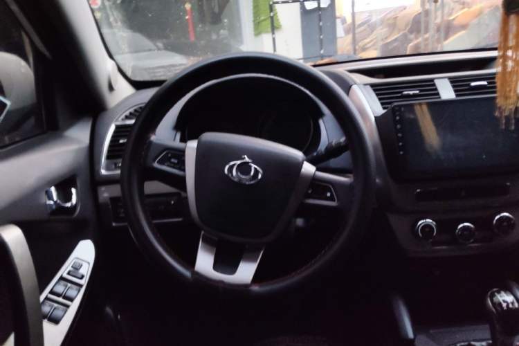 Used Geely Auto GX7 2015 Classic Edition 1.8L Manual - Exclusive for Online Retailers - China V Standard Steering Wheel