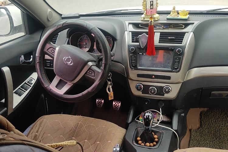 Used Geely Auto GX7 2015 Classic Edition 1.8L Manual Elite Model China IV Steering Wheel