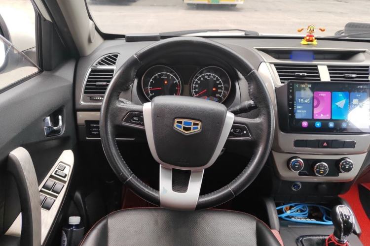Used Geely Auto GX7 2015 Classic Edition 1.8L Manual Elite Model China V Standard Steering Wheel