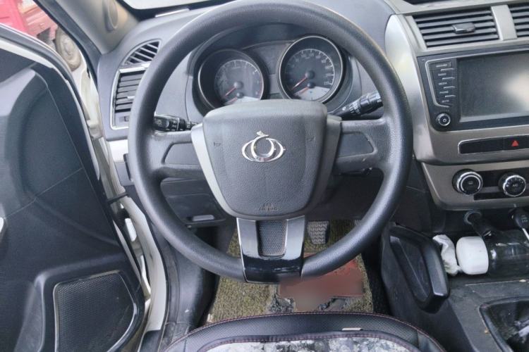 Used Geely Auto GX7 2015 Classic Edition 1.8L Manual Urban Model China IV Steering Wheel