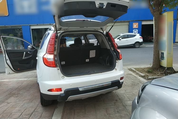 Used Geely Auto GX7 2015 Classic Edition 1.8L Manual Urban Model China IV Trunk