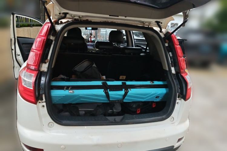Used Geely Auto GX7 2015 Classic Edition 1.8L Manual Elite Model China V Standard Trunk
