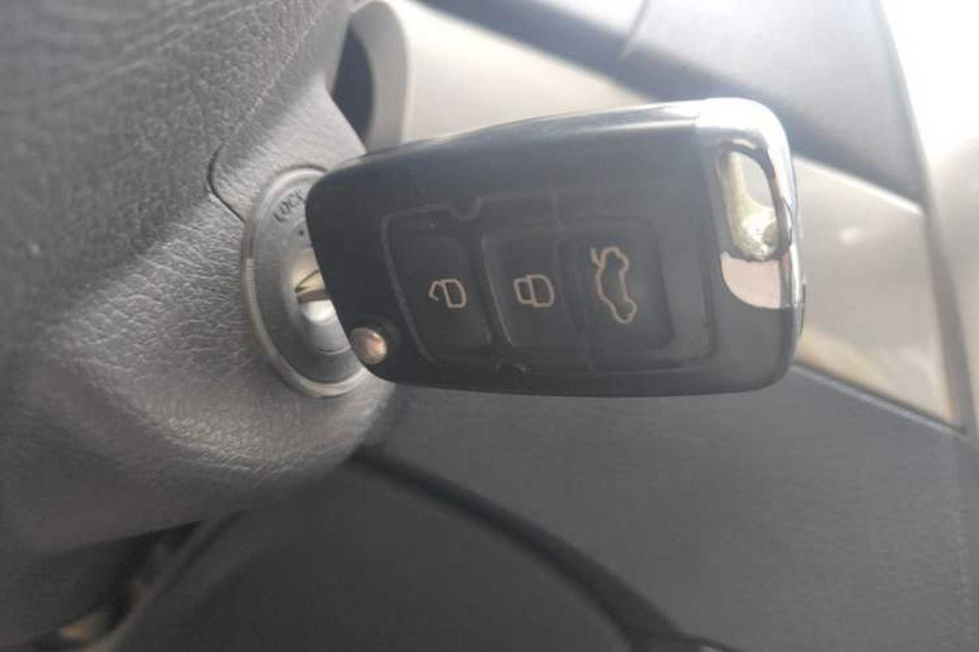 Used Geely Auto GX7 2015 Classic Edition 1.8L Manual New Urban Upgrade Version China V Standard Vehicle Key