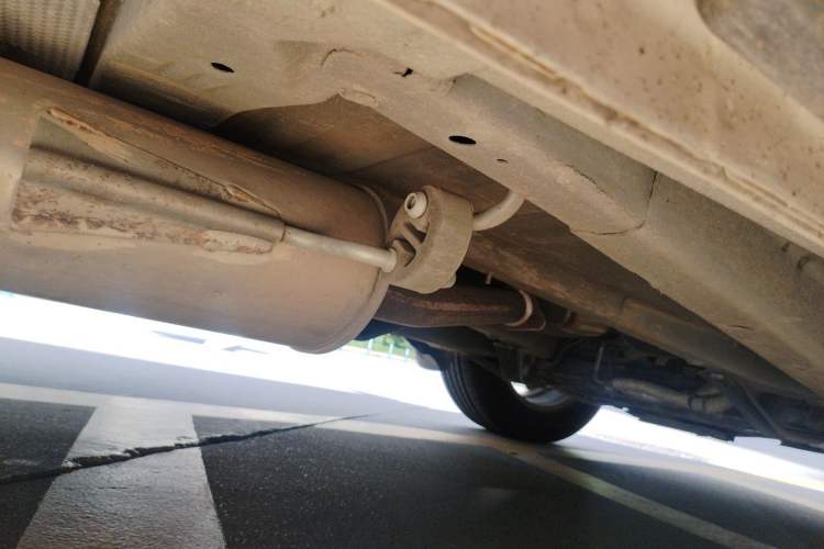 Used Geely Auto GX7 2015 Classic Edition 1.8L Manual Elite Model China IV Chassis Front Right