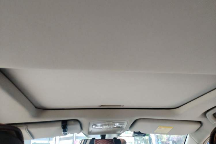Used Geely Auto GX7 2015 Classic Edition 1.8L Manual Elite Model China IV Headliner