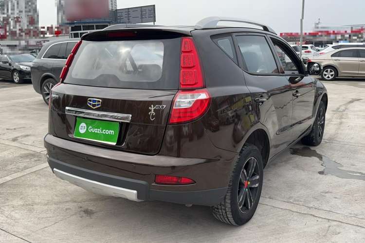 Used Geely Auto GX7 2015 Classic Edition 1.8L Manual Elite Model China V Standard Rear Right 45 Deg