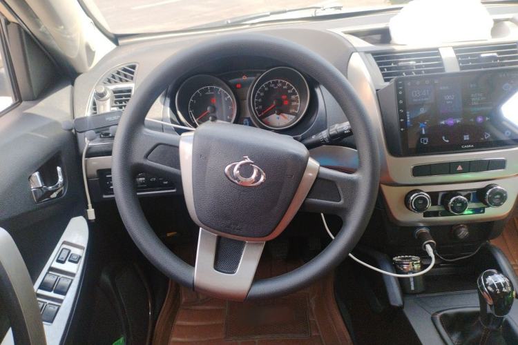 Used Geely Auto GX7 2015 Classic Edition 1.8L Manual Elite Model China IV Steering Wheel