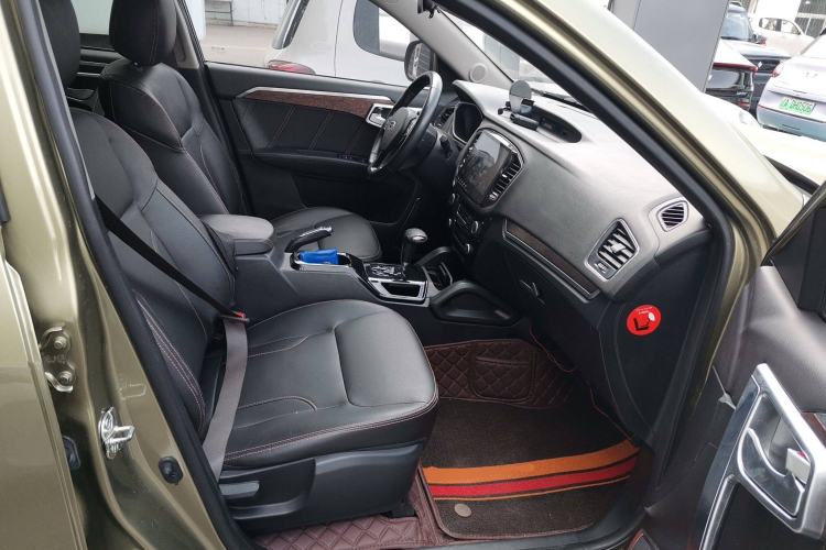 Used Geely Auto GX9 2014 2.4L Automatic Two-Wheel Drive Luxury Version Right Front Seat