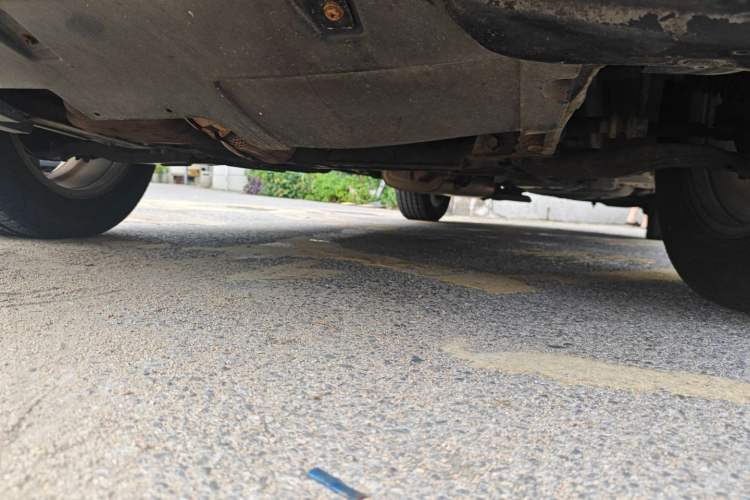 Used Geely Auto GX9 2014 2.4L Automatic Two-Wheel Drive Prestige Version Chassis Front Left