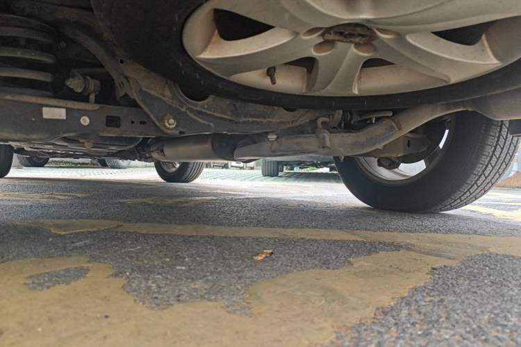 Used Geely Auto GX9 2014 2.4L Automatic Two-Wheel Drive Prestige Version Chassis Rear Left