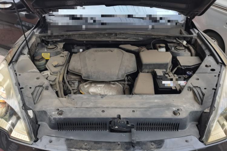 Used Geely Auto GX9 2014 2.4L Manual Two-Wheel Drive Luxury Version Engine Bay
