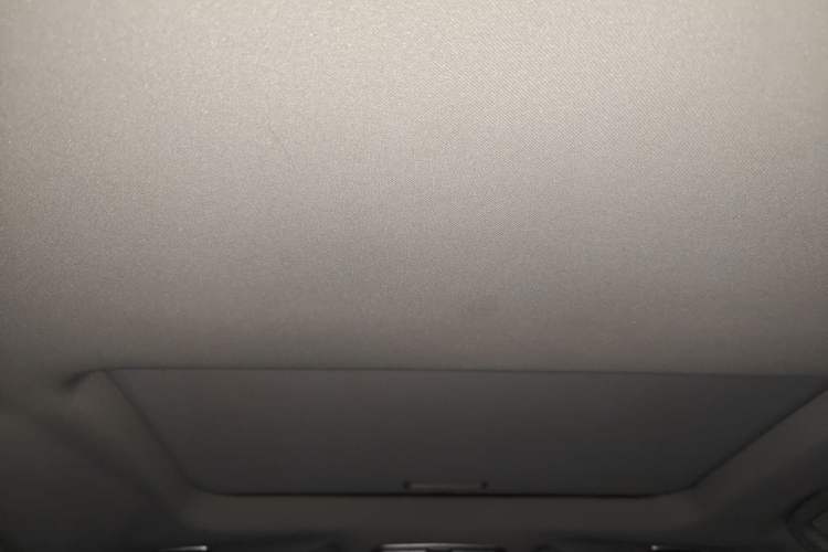 Used Geely Auto GX9 2014 2.4L Automatic Two-Wheel Drive Luxury Version Headliner