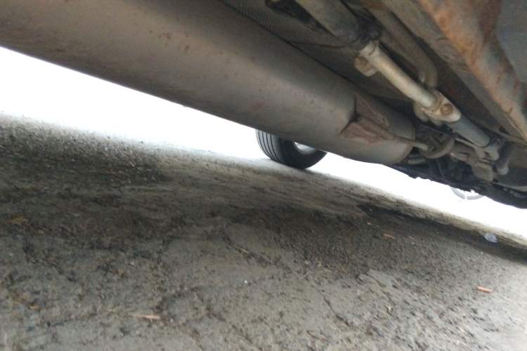Used Geely Auto GX9 2014 2.4L Automatic Two-Wheel Drive Prestige Version Chassis Rear Right