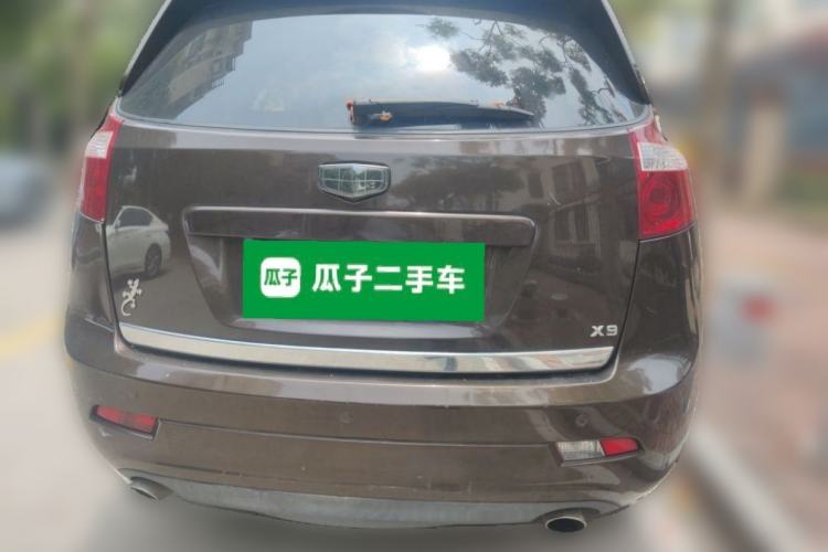 Used Geely Auto GX9 2014 2.4L Automatic Two-Wheel Drive Prestige Version Rear